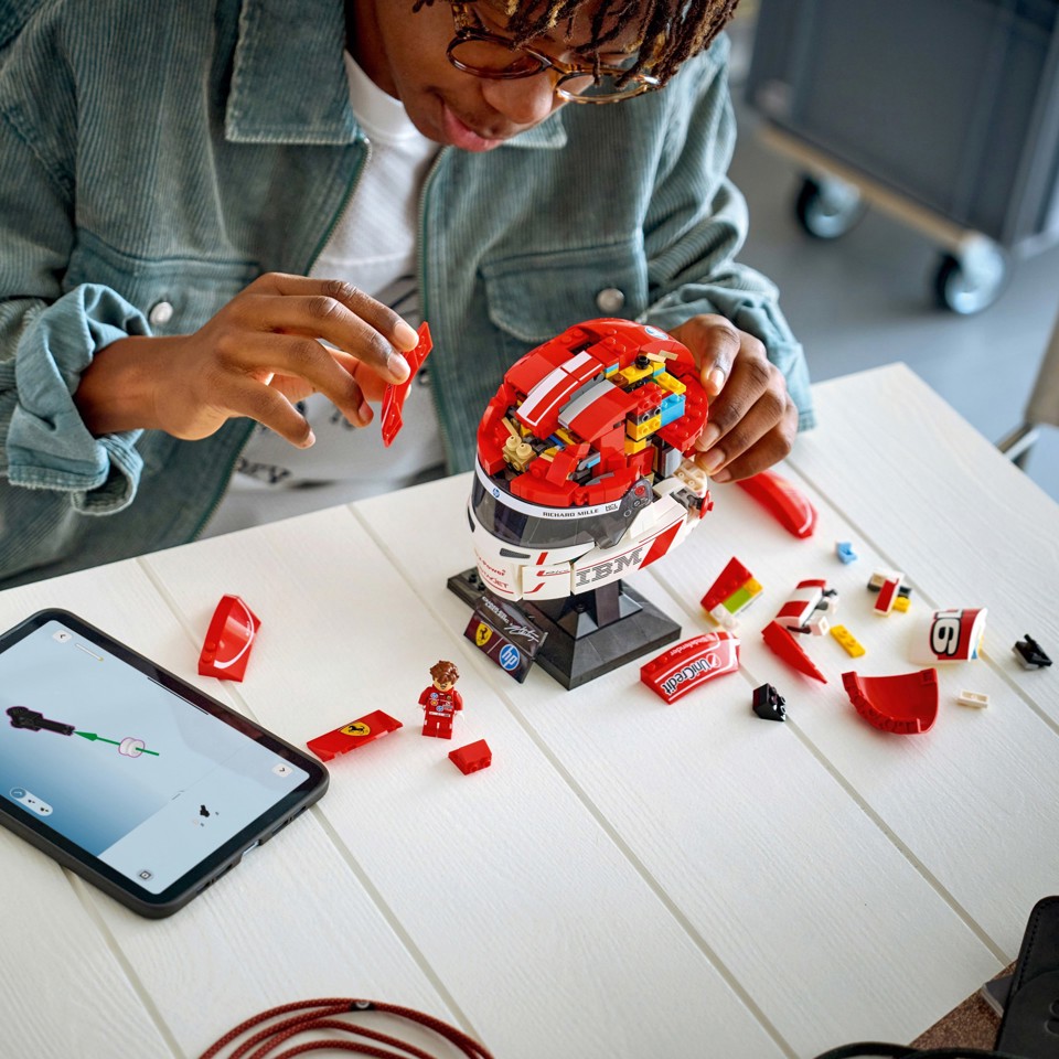 LEGO Editions 43014 Casco di Charles Leclerc Scuderia Ferrari