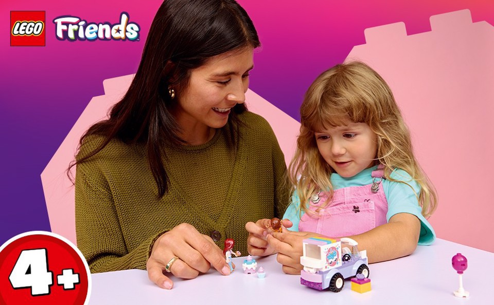LEGO Friends 42675 Auto-Unicorno per la Consegna di Torte, Gioco Didattico con 2 Mini Bamboline e Accessori per Bambine da 4+