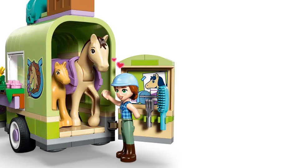 LEGO Friends 42695 Rimorchio per Cavallo e Puledro
