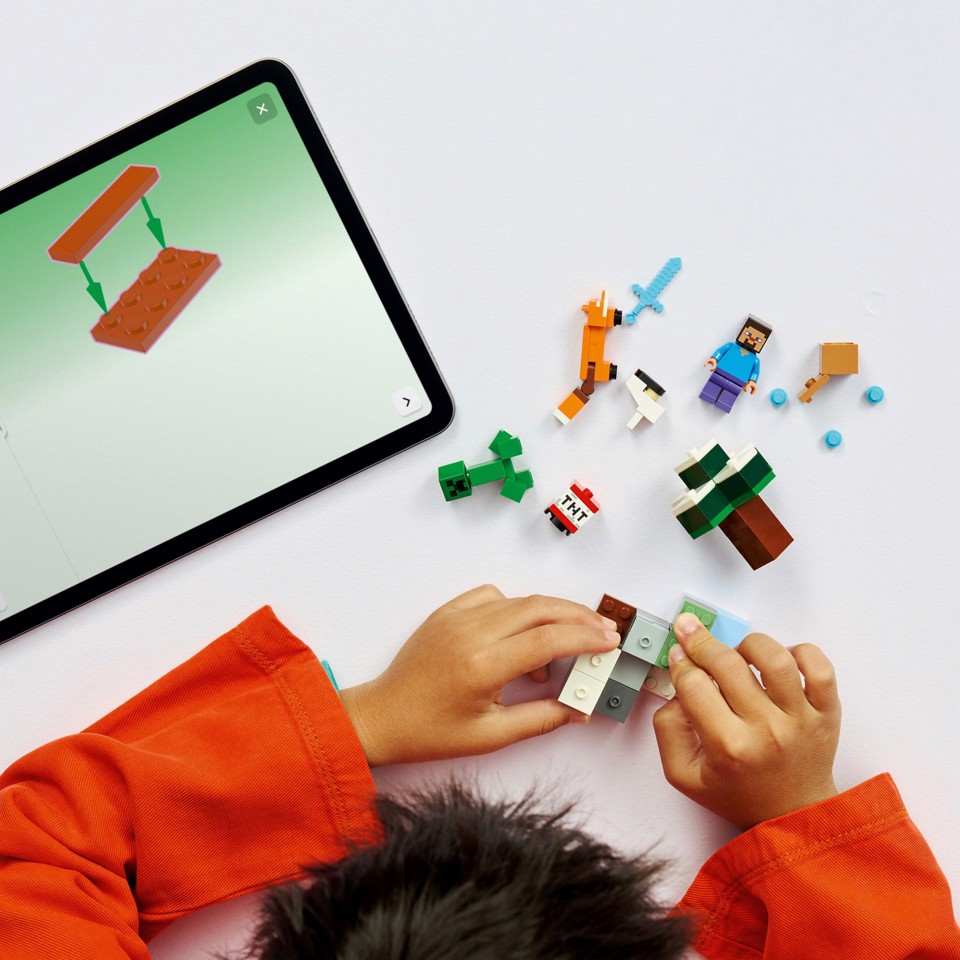 LEGO Minecraft 21583 Avventura di Steve nella Taiga
