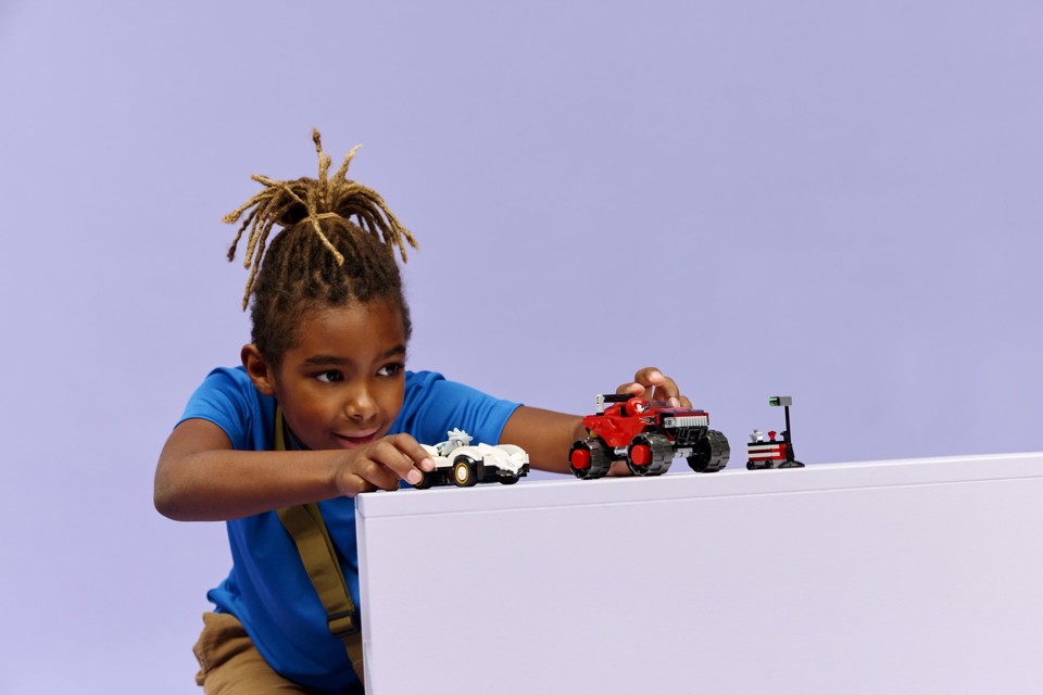 LEGO Sonic the Hedgehog 77118 Auto di Silver vs. Monster Truck di Knuckles