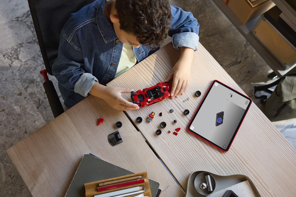 LEGO Speed Champions 77254 Ferrari SF90 XX Auto Sportiva Stradale, Macchina Giocattolo con Minifigure, Regalo per Bambini 9+