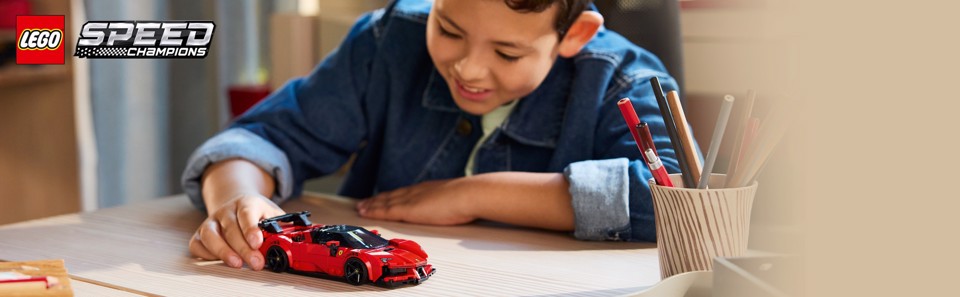 LEGO Speed Champions 77254 Ferrari SF90 XX Auto Sportiva Stradale, Macchina Giocattolo con Minifigure, Regalo per Bambini 9+
