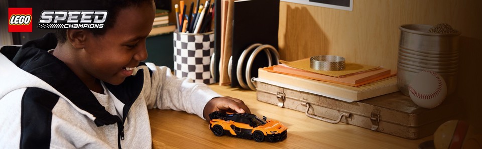 LEGO Speed Champions 77257 McLaren W1 Macchina Giocattolo con Minifigure da Collezione, Regalo di Compleanno Bambini da 9+