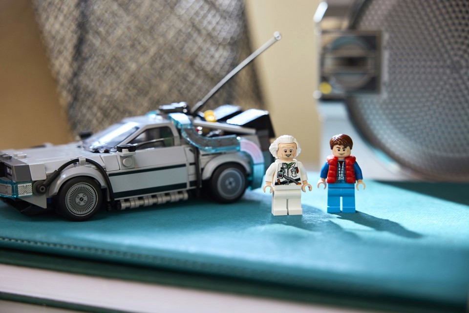 LEGO Speed Champions Macchina del tempo di Ritorno al futuro