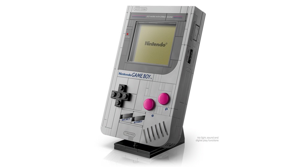 LEGO Super Mario 72046 Game Boy, Kit di Modellismo per Adulti Nintendo con 2 Cartucce e Stand, Regalo per Fan dei Videogiochi