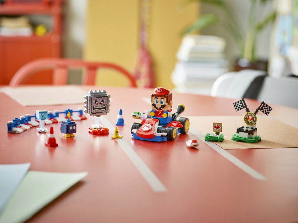 LEGO Super Mario Mario Kart 72043
