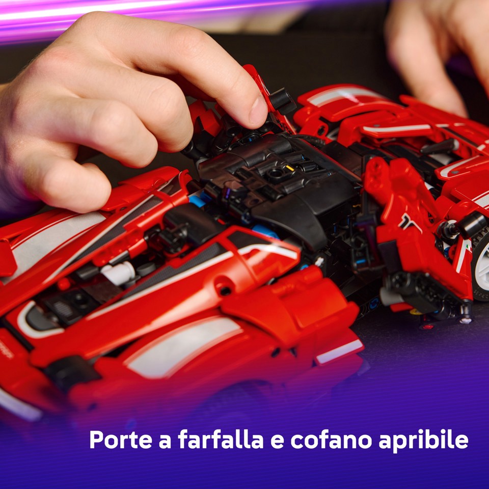 LEGO Technic 42212 Ferrari FXX K, Motore V12 con Pistoni Mobili
