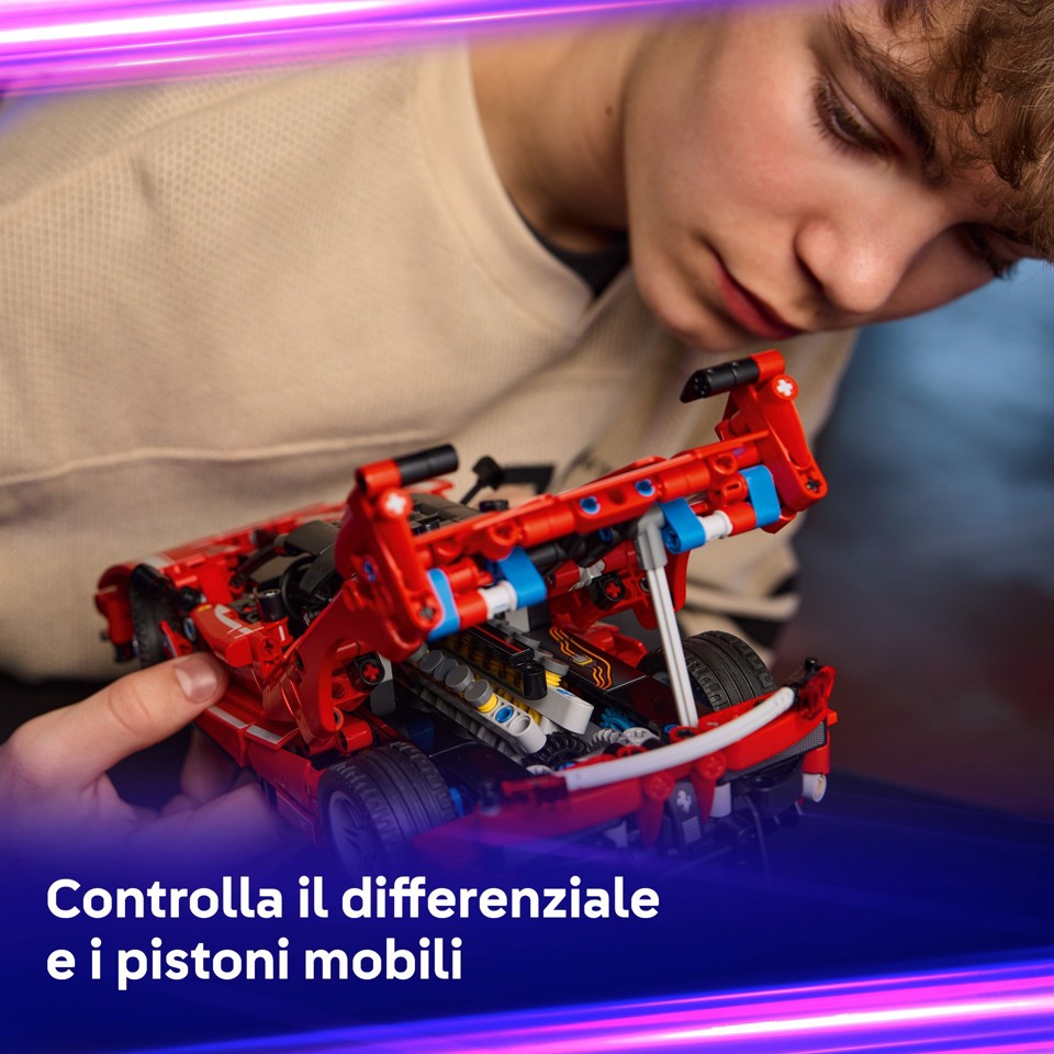 LEGO Technic 42212 Ferrari FXX K, Motore V12 con Pistoni Mobili