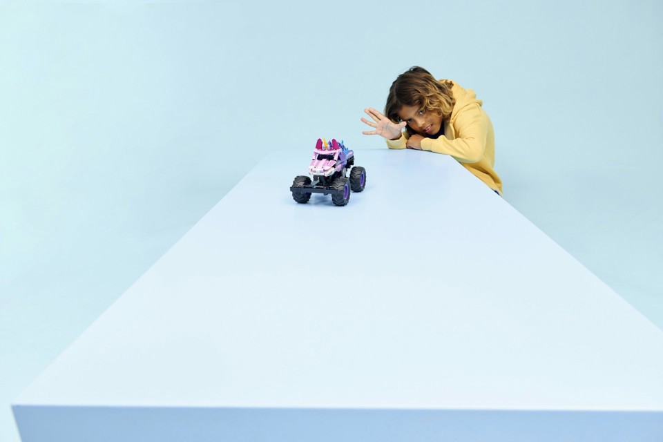 LEGO Technic 42220 Monster Jam Sparkle Smash a Retrocarica