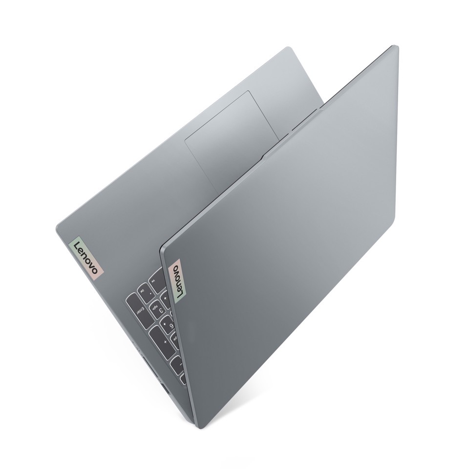Lenovo IdeaPad IP 3 Notebook 15.6'' AMD Ryzen7 16GB 512GB