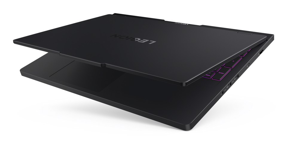 Lenovo Legion Pro 5 16IAX10 Intel Core Ultra 7 255HX Computer portatile 40,6 cm (16") WQXGA 32 GB DDR5-SDRAM 1 TB SSD NVIDIA GeForce RTX 5070 Wi-Fi 7 (802.11be) Windows 11 Home Nero Italiano
