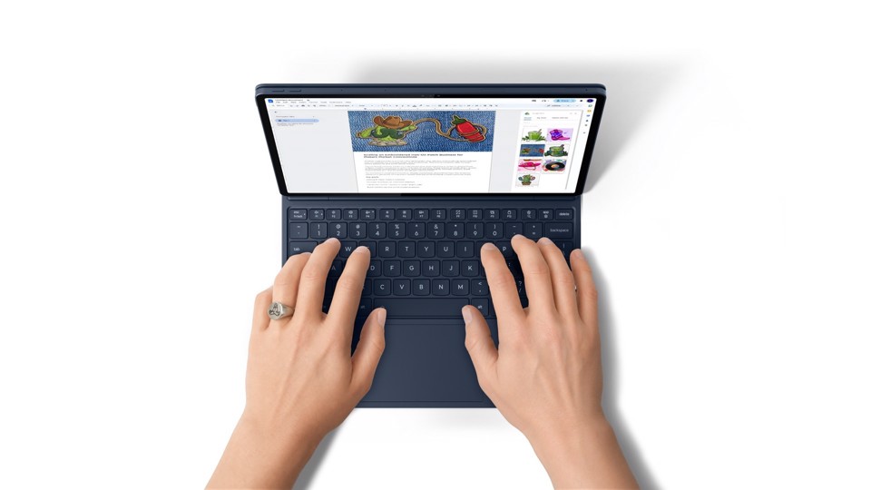 Lenovo Yoga Tab Plus Gen 2 - Display 13" 4K (3840×2560) LTPS 1100nits 144Hz - CPU Qualcomm Snapdragon 8 Elite - RAM 16GB - Memoria 256GB UFS - Grafica Qualcomm Adreno 830 - Connettività WiFi Slot MicroSD - 0 - 0 Inclusi