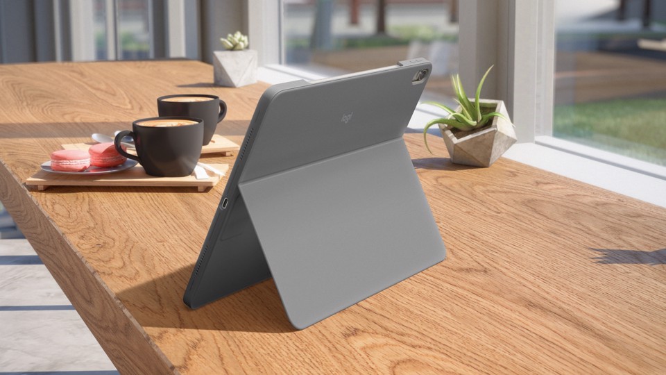 Logitech Combo Touch per iPad Air da 13"