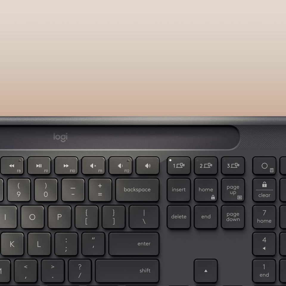 K980 Signature SlimSolar+ tastiera wireless BT