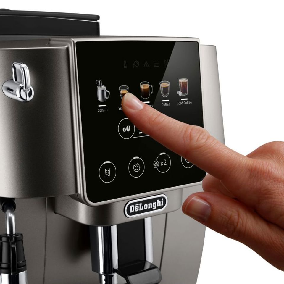 Macchina automatica per caffè in chicchi MAGNIFICA START