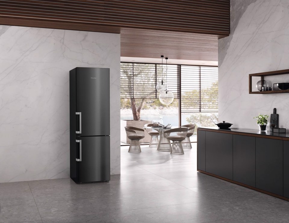 Miele 12430860 frigorifero con congelatore Libera installazione 371 L Nero