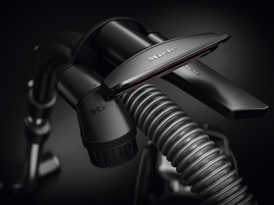 Miele Boost CX1 Cat & Dog PowerLine - NCF0 1 L A cilindro Secco 890 W Senza sacchetto