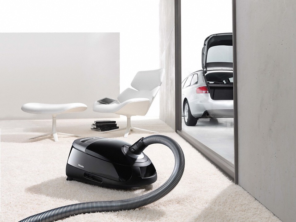 Miele Complete C2 Parquet EcoLine - SFRP3 4,5 L A cilindro Secco 550 W Sacchetto per la polvere