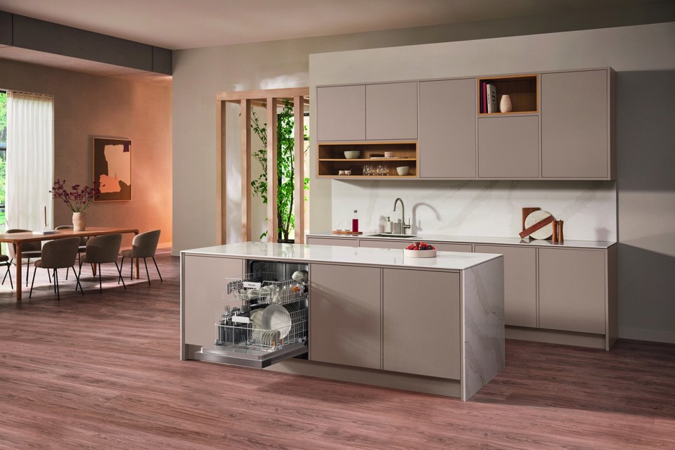 Miele G 5611 i CLST Libera installazione 13 coperti A