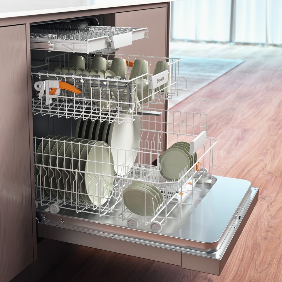 Miele G 5611 SCU CLST Sottopiano 14 coperti