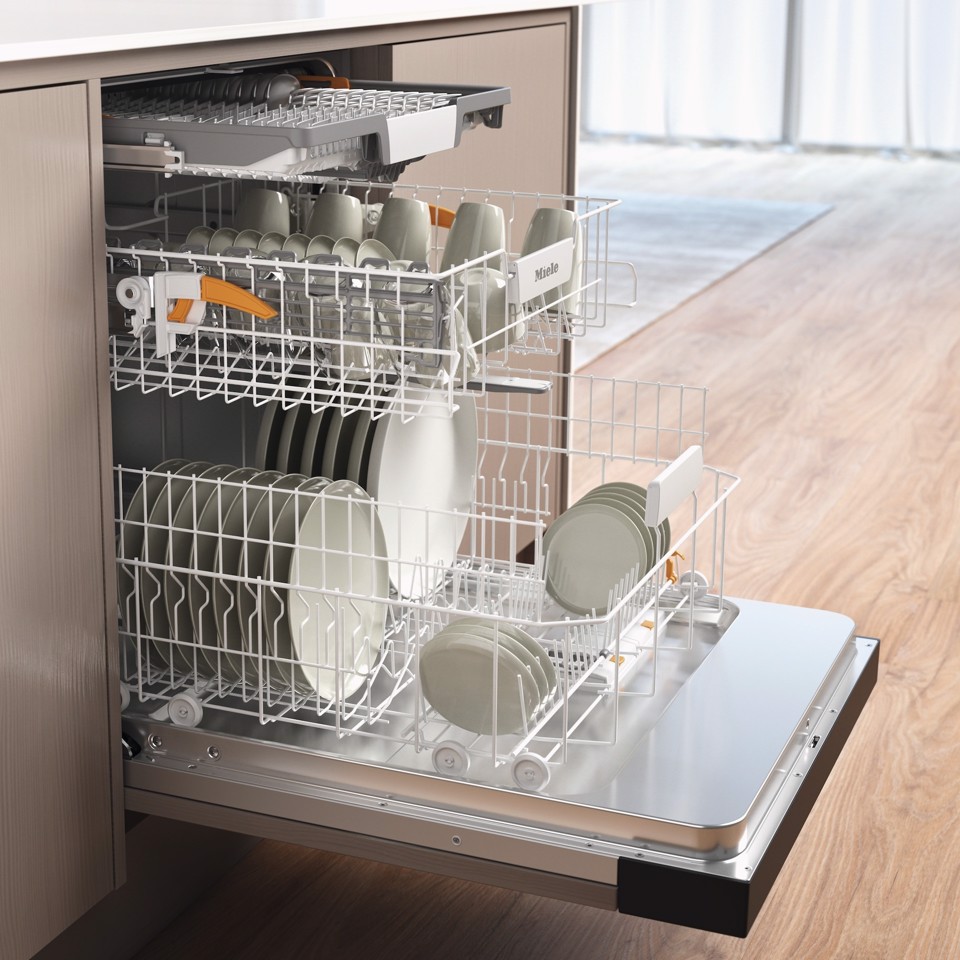 Miele G 5811 SCU OBSW Sottopiano 14 coperti