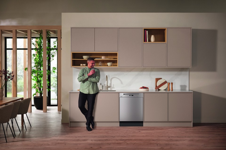 Miele G 7040 SCU AutoDos Sottopiano 14 coperti