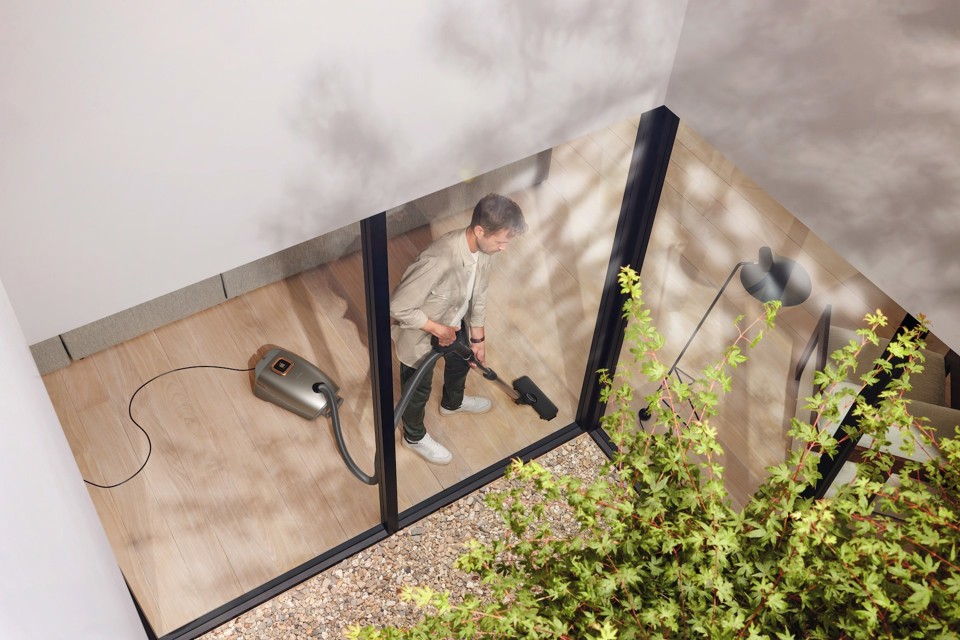 Miele Guard L1 Comfort 3,5 L A cilindro Secco 890 W Sacchetto per la polvere