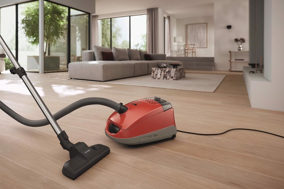 Miele Guard S1 Junior 3,5 L A cilindro Secco 890 W Sacchetto per la polvere