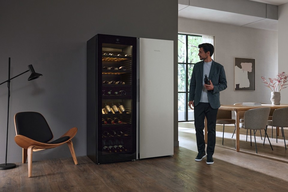 Miele KWTS 4785 F 125 Gala Ed Da incasso Nero 153 bottiglia/bottiglie