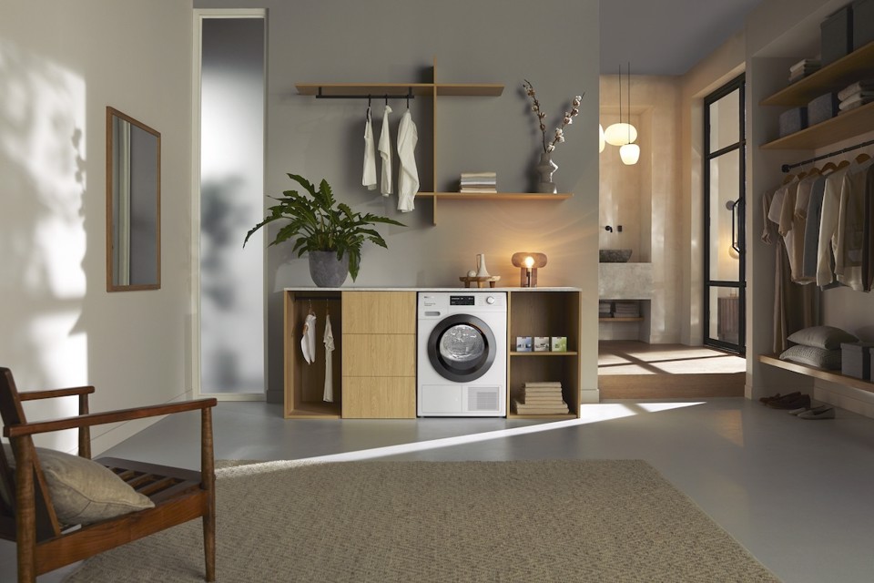 Miele TCL690 WP asciugatrice Libera installazione Caricamento frontale 9 kg Bianco