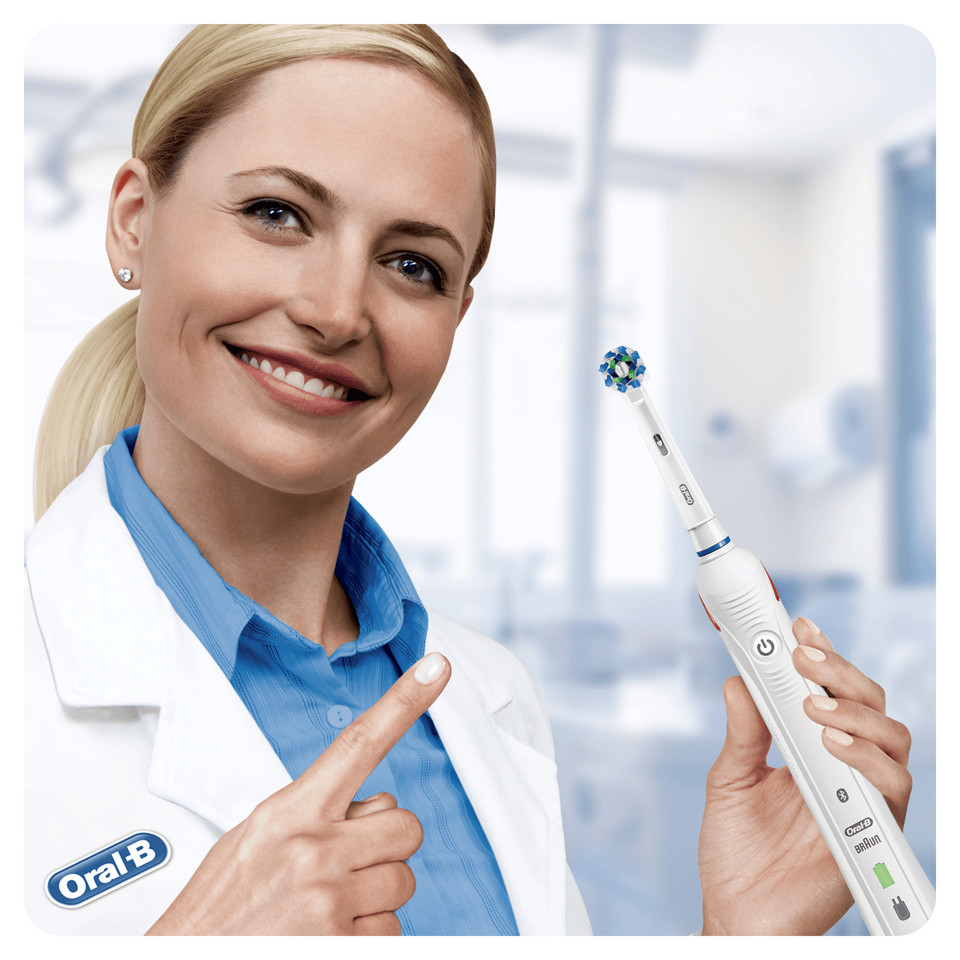 Oral-B Spazzolino Elettrico Smart 5 5100S Bianco