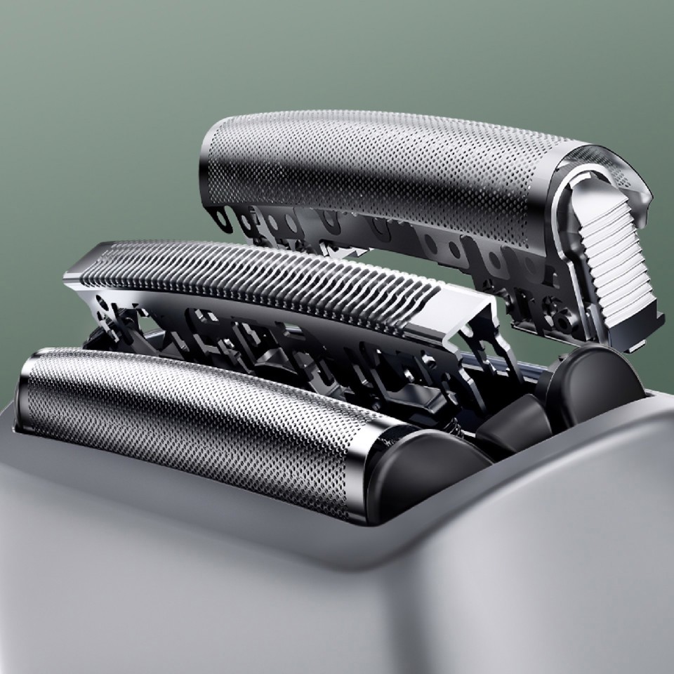 Panasonic ES-RM3, Rasoio 3 lame, Wet&Dry, USB-C, sistema di pulizia easy cleaner