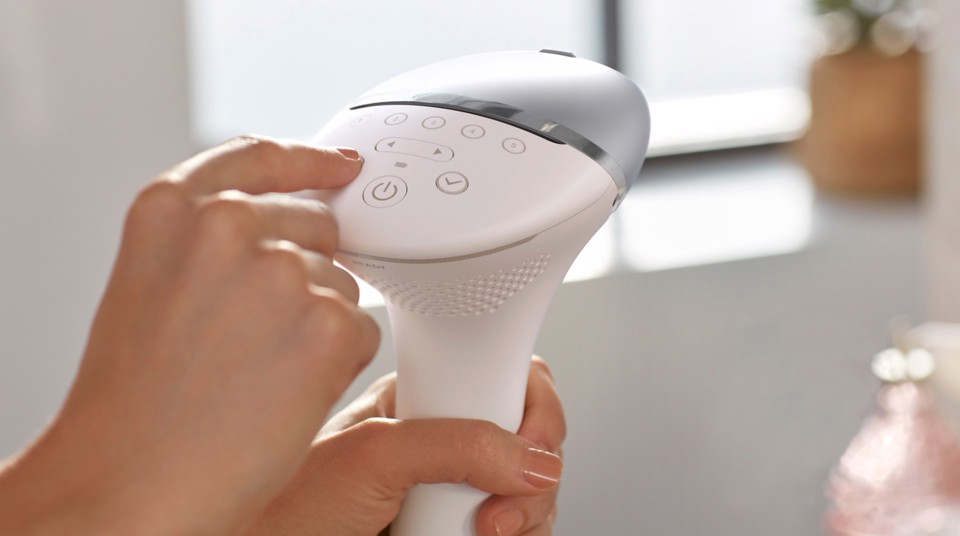 Philips Lumea Prestige Lumea IPL 8000 Series BRI940/00 Dispositivo di epilazione IPL con SenseIQ