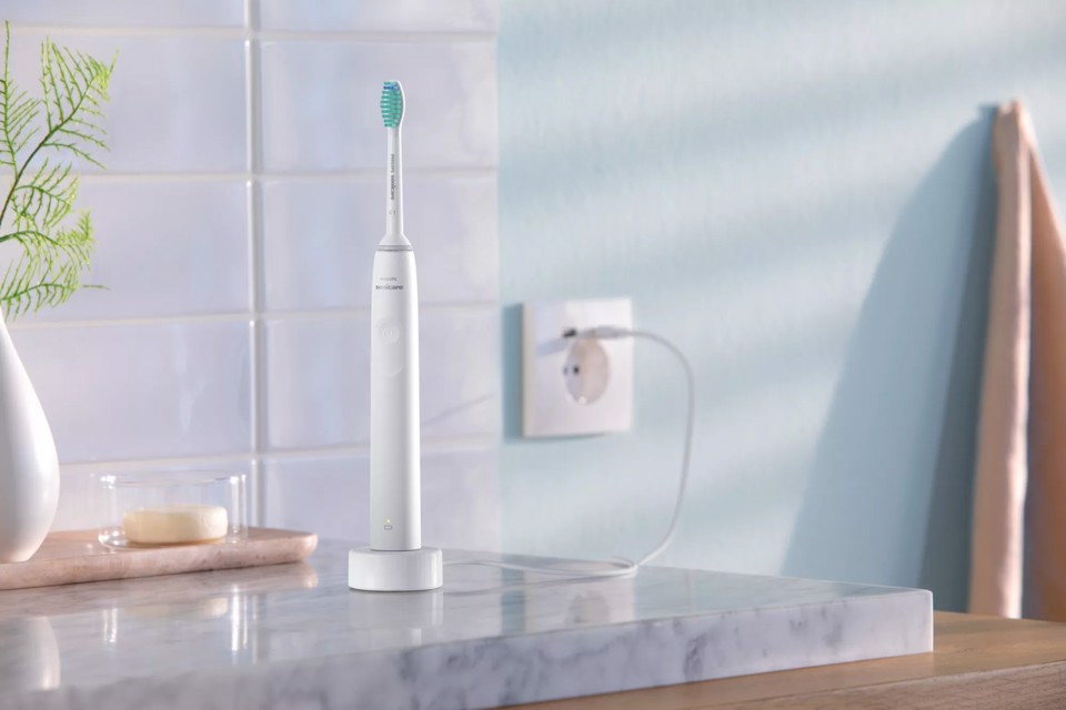 Philips Sonicare serie 2100 Sonicare Spazzolino Elettrico Sonico Bianco HX3651/13