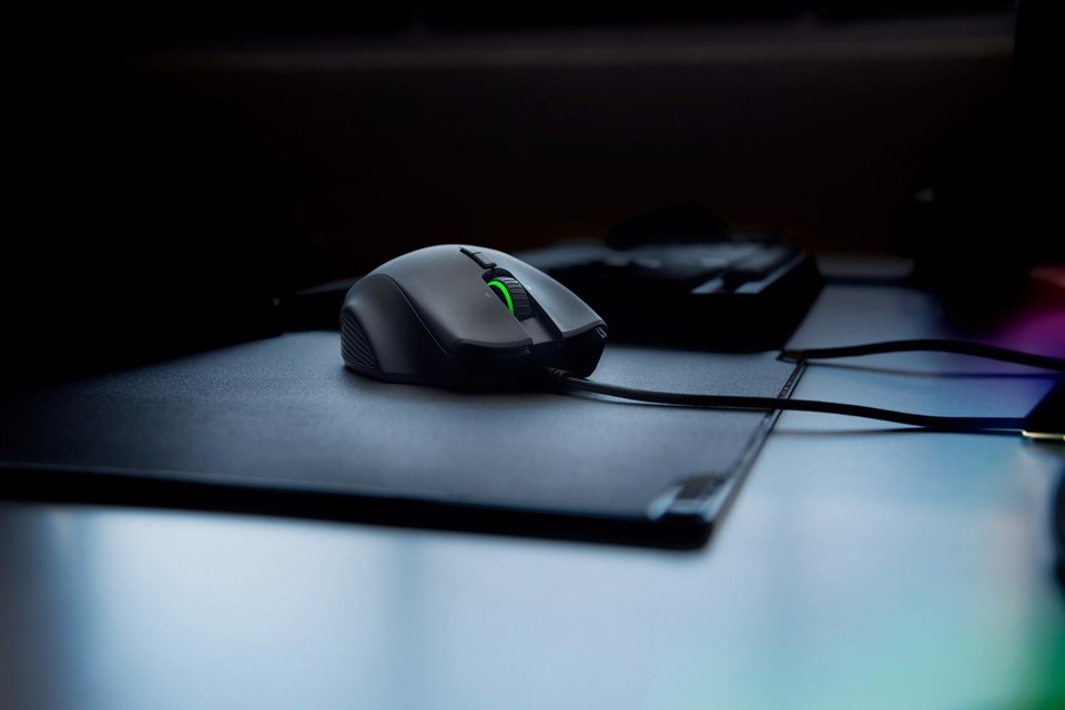 Razer Naga Trinity mouse Mano destra USB tipo A Ottico 16000 DPI