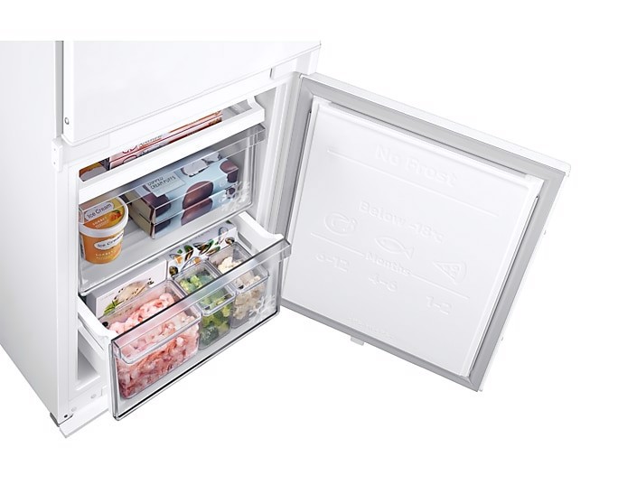 Samsung BRB80F26BCS0EF Frigorifero Combinato da Incasso F1rst 60 AI 1.78m 264L Total No Frost