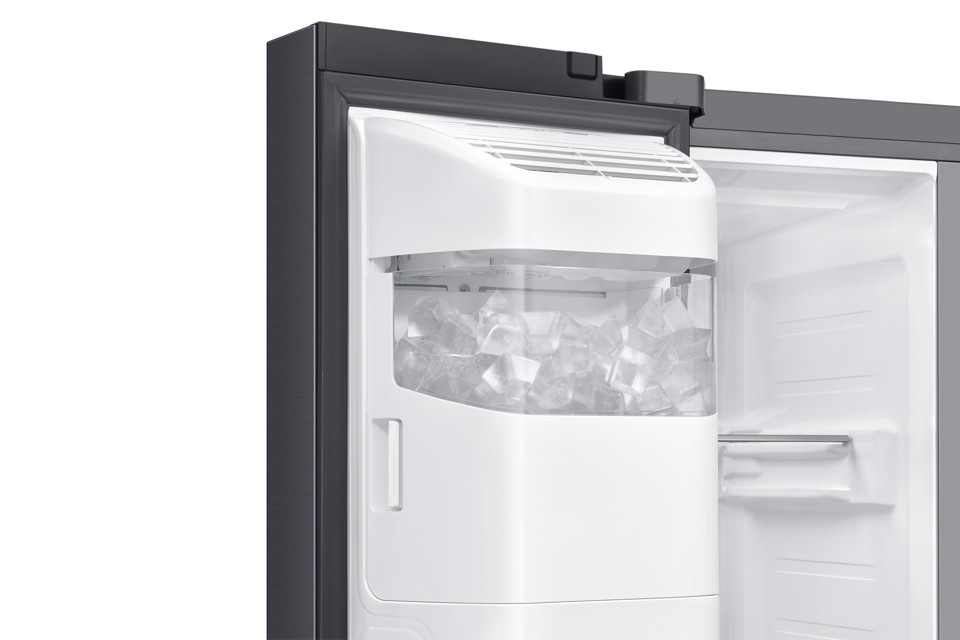 Samsung Frigorifero Side By Side 640L RS70F64KEFEF