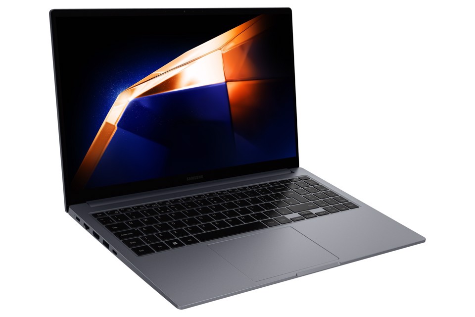 Samsung Galaxy Book4 (15.6", Core 7, 16GB)