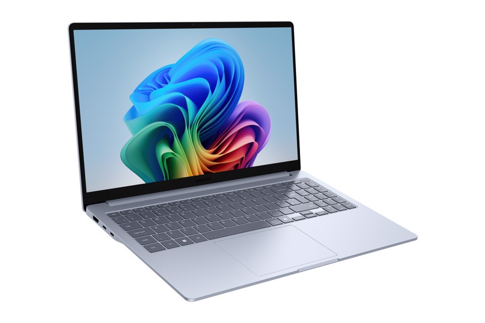 Samsung Galaxy Book4 Edge (15.6", X1-26-100, 16GB), Copilot+ PC