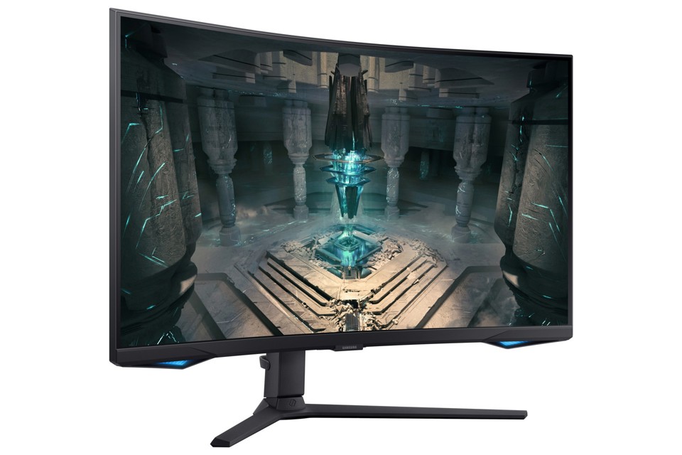 Samsung Monitor Gaming Odyssey G6 da 32'' QHD Curvo