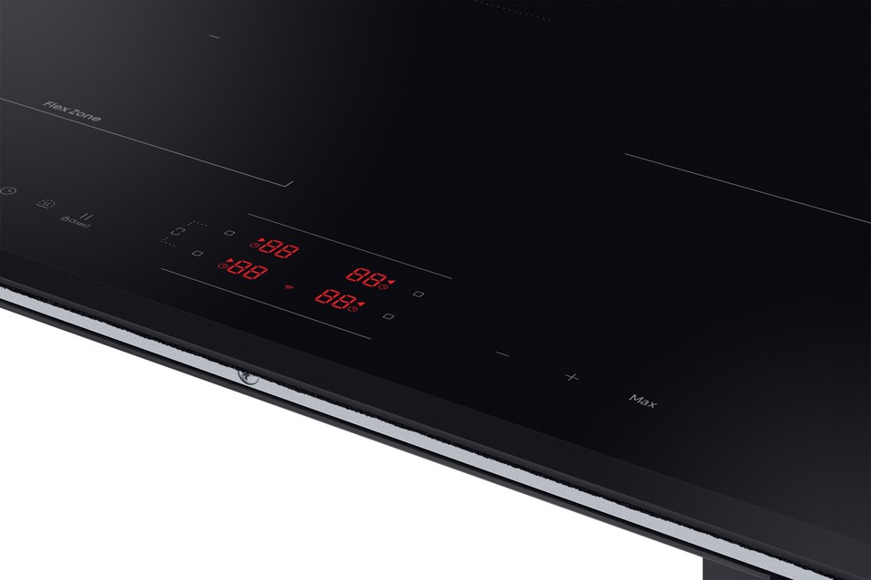 Samsung NZ64B5045GK Piano cottura a induzione 60cm Slim Fit Flex Zone, 4 zone cottura Limitatore di potenza WiFi