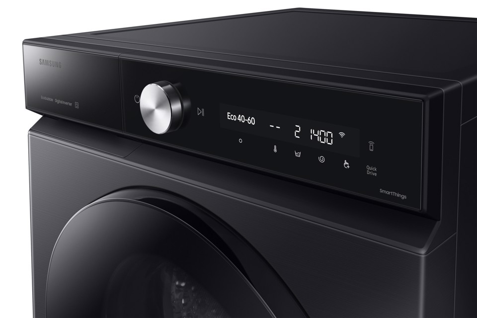 Samsung QuickDrive 8000 Series WW90DB8U95GB lavatrice Caricamento frontale 9 kg 1400 Giri/min Nero