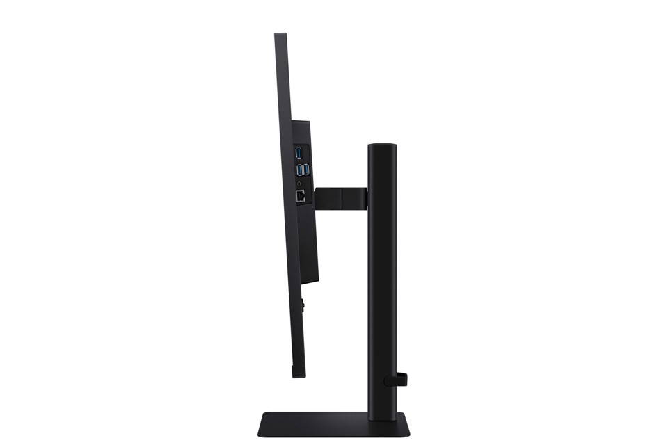 Samsung S60UD Monitor PC 81,3 cm (32") 2560 x 1440 Pixel Quad HD LCD Nero