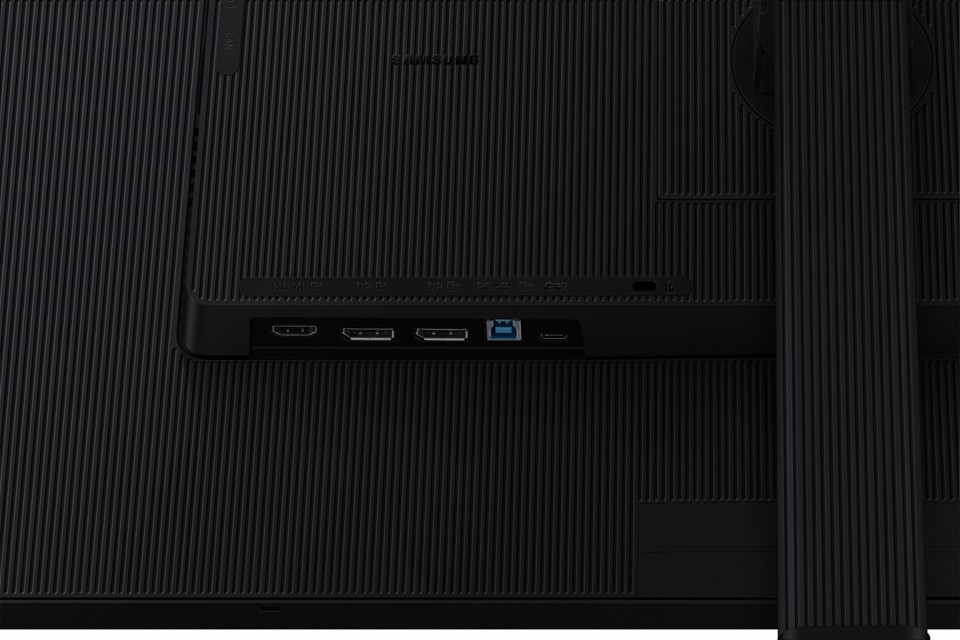 Samsung S60UD Monitor PC 81,3 cm (32") 2560 x 1440 Pixel Quad HD LCD Nero