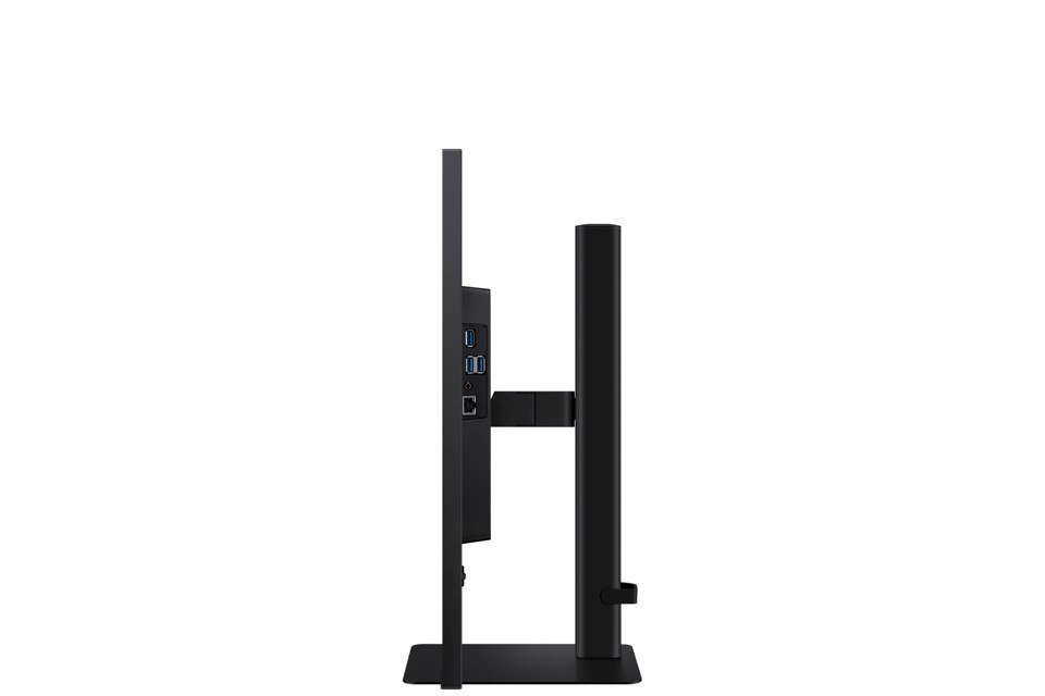 Samsung S60UD Monitor PC 81,3 cm (32") 2560 x 1440 Pixel Quad HD LCD Nero