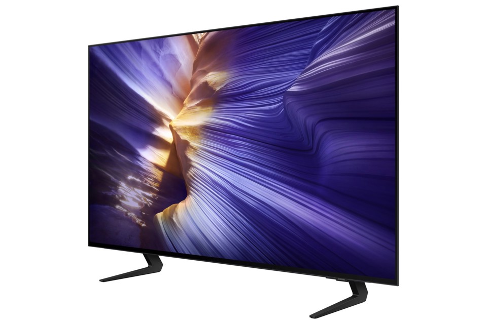 Samsung S90F 42" OLED 4K Vision AI Smart TV (2025)