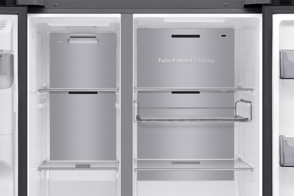 Samsung Series 9 Frigorifero Side By Side Family Hub 614L RS90F66BEFEF