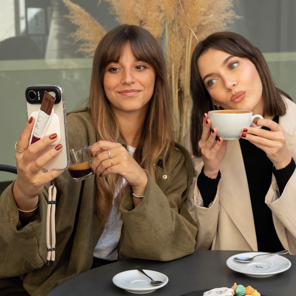 SBS CMSILSUCTIONLIP3 accessorio per custodia del telefono cellulare