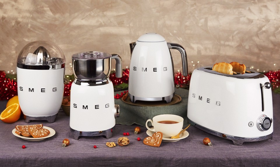 Smeg Bollitore Standard 50's Style – Bianco LUCIDO – KLF03WHEU